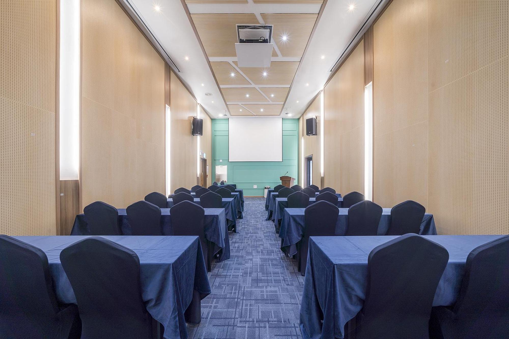 Gangneung Chonpines Ocean Suites Hotel Экстерьер фото